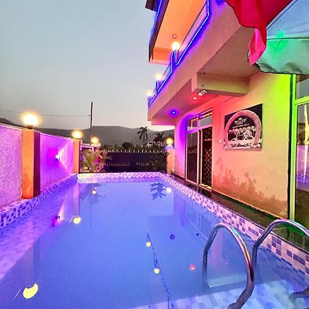 Golden Bird Gb Villa Lonavala Exterior photo